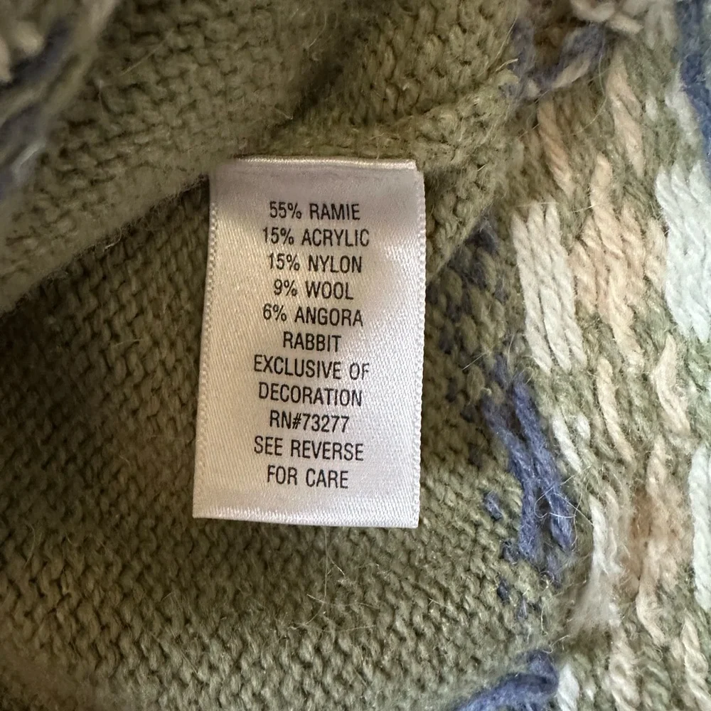 Croft & Barrow Women’s Medium Snowman Zip-Up Christmas Sweater - Picture 6 of 8